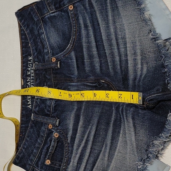 American Eagle hi rise festival dark wash shorts size 0 - Picture 3 of 6